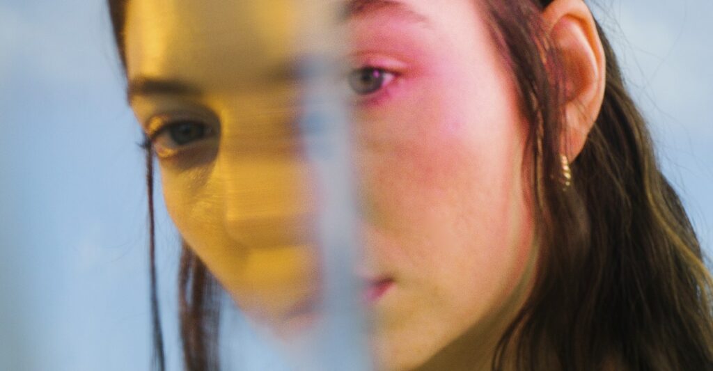 Lorde Is Looking in the Mirror. Again.