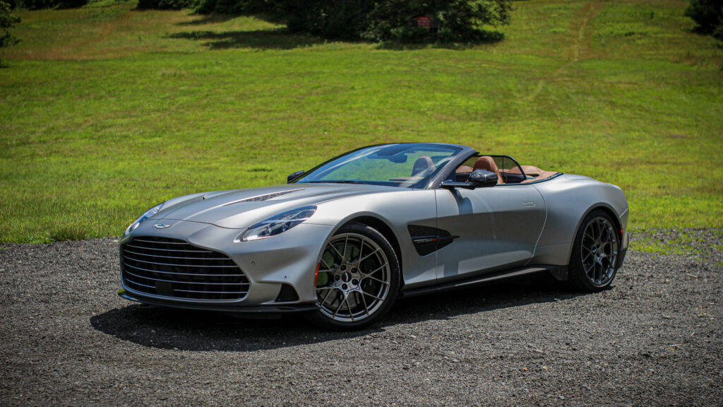 2025 Aston Martin Vanquish Volante: A-M’s ultimate GT goes topless