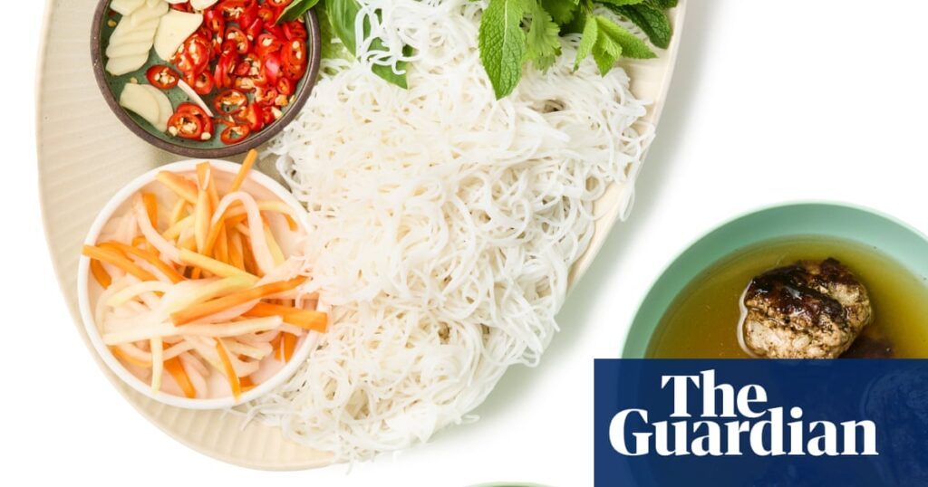 How to make perfect bún chả – recipe | Vietnamese food and drink