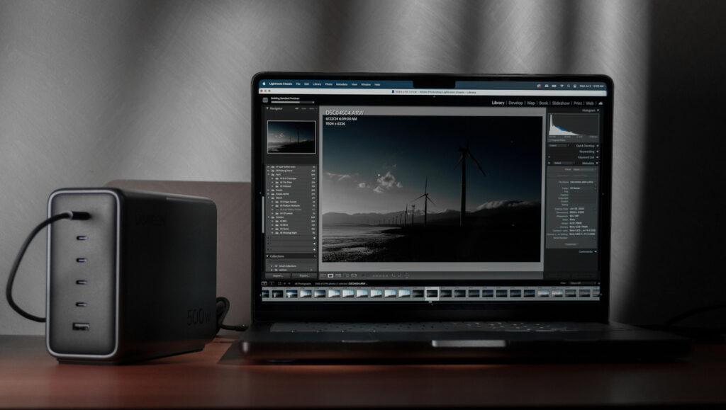 UGREEN’s New Massive 500W Desktop Gan Charger Was Made to (Em)Power Your Collaborations