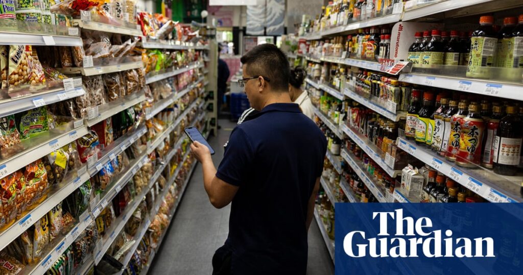 US inflation rose in June as Trump’s tariffs start to show in prices | US economy US inflation rose in June as Trump’s tariffs start to show in prices | US economy