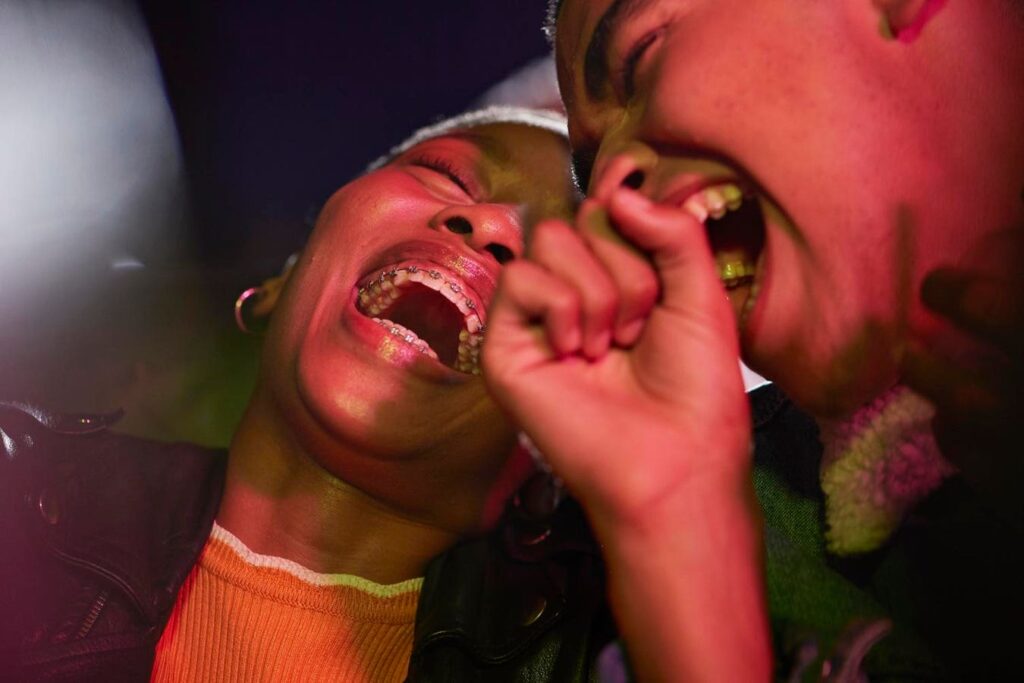 A Ridiculously Simple Habit That Strengthens Love, By A Psychologist