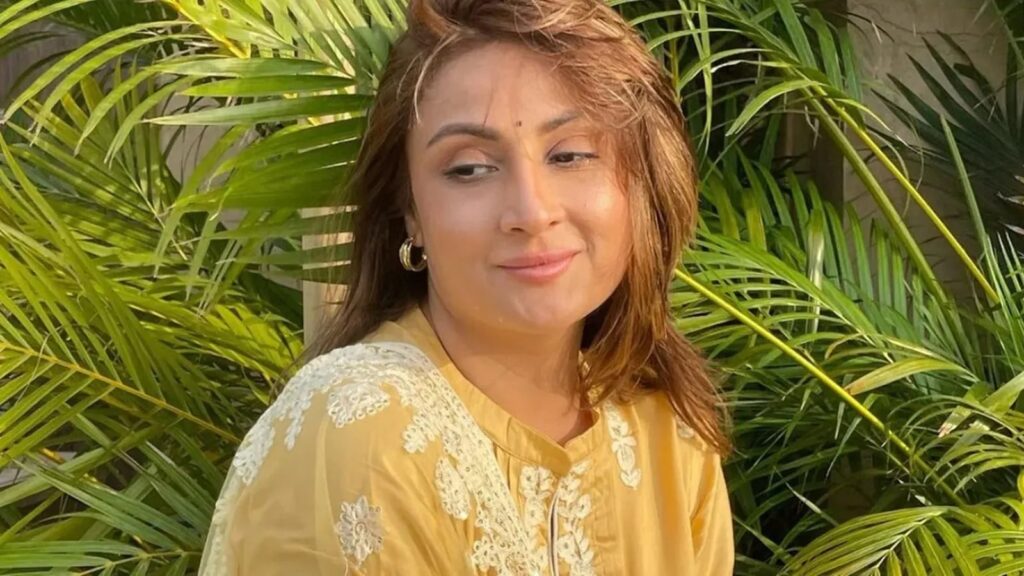 Urvashi Dholakia