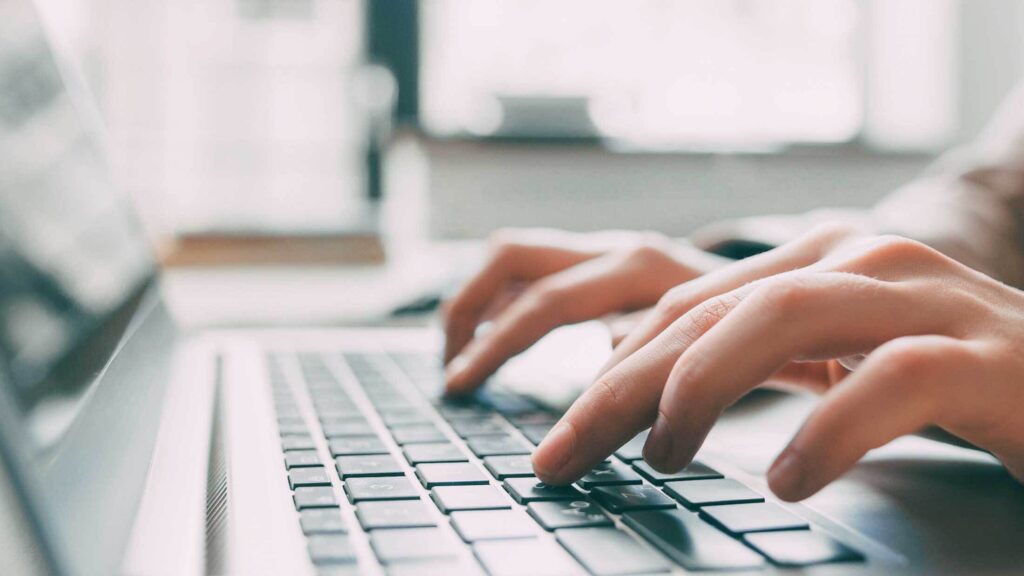 11 Best Facebook Publishing Tools for 2025