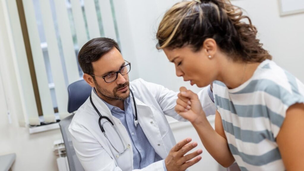 Anesthesiologist reveals 4 problematic breathing signs that may need medical attention