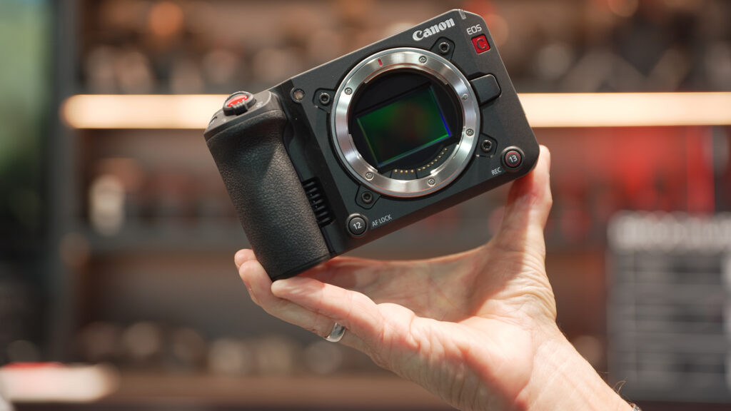 FUJIFILM GFX ETERNA 55 Camera Released - Final Features Discussed