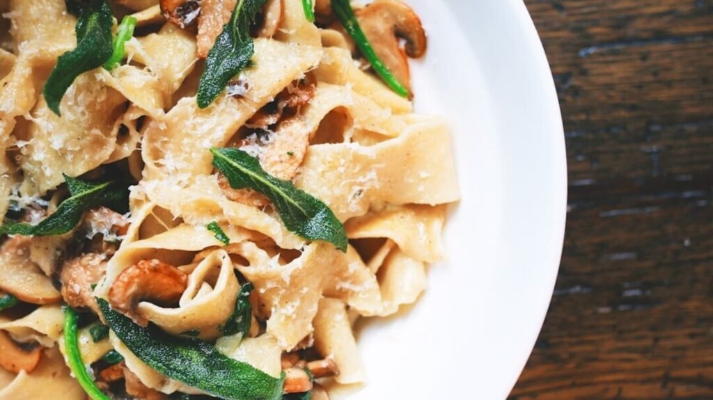 French biochemist reveals how cooking methods impact blood glucose spikes: ‘When pasta is cooked for a long time…’