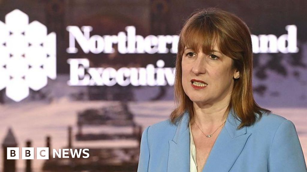 UK borrowing costs hit 27-year high adding to pressure on Reeves UK borrowing costs hit 27-year high adding to pressure on Reeves