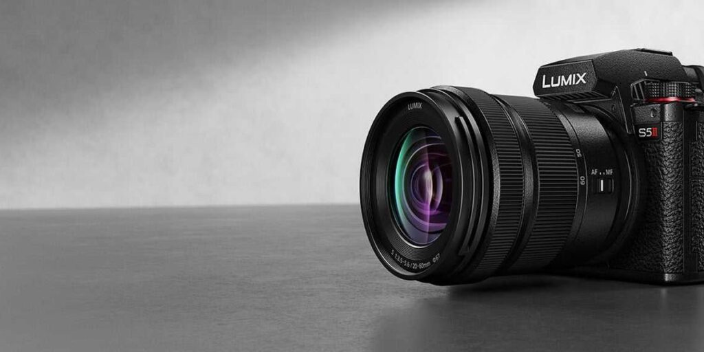 Save $500 on the Panasonic LUMIX S5 II Mirrorless Camera With These Instant Savings