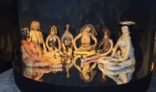 Art exhibition brings Australian indigenous stories to the city Cricket in L1