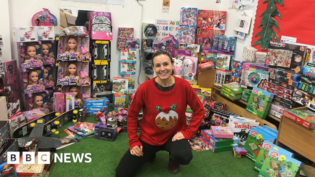 Christmas toy appeal starts for Hackney and Haringey children Christmas toy appeal starts for Hackney and Haringey children