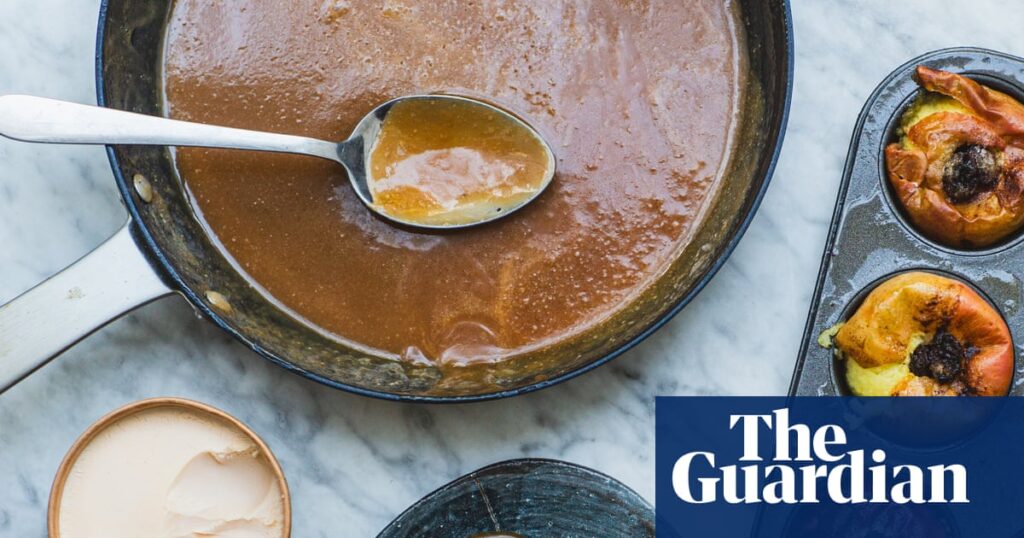 How to turn the dregs of a tin of golden syrup into a delectable toffee sauce – recipe | Food How to turn the dregs of a tin of golden syrup into a delectable toffee sauce – recipe | Food