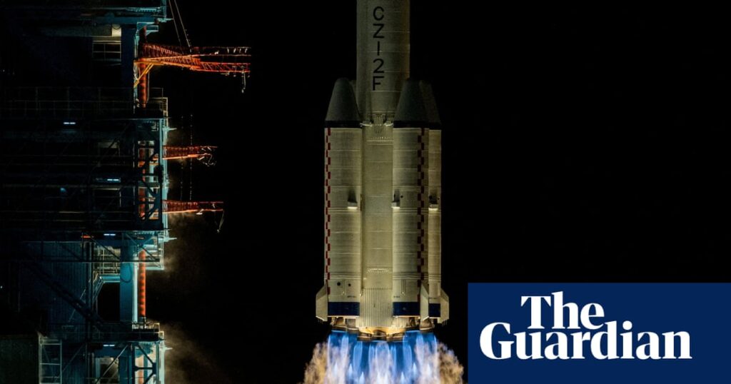 Return of Chinese astronauts delayed after spacecraft struck by debris | China Return of Chinese astronauts delayed after spacecraft struck by debris | China