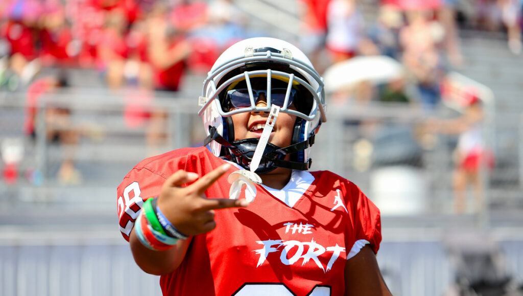 The Canon EF 100mm f/2.8L IS Macro for Youth Football on Canon 6D The Canon EF 100mm f/2.8L IS Macro for Youth Football on Canon 6D