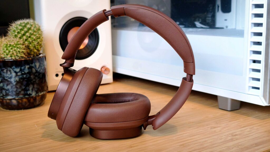These Edifier headphones might be the prettiest thing I've had on my head in a long time
