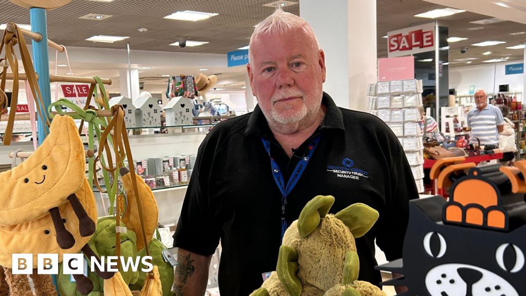 Time taken to bring shoplifters to justice is ‘unacceptable’, retailers tell BBC Time taken to bring shoplifters to justice is 'unacceptable', retailers tell BBC