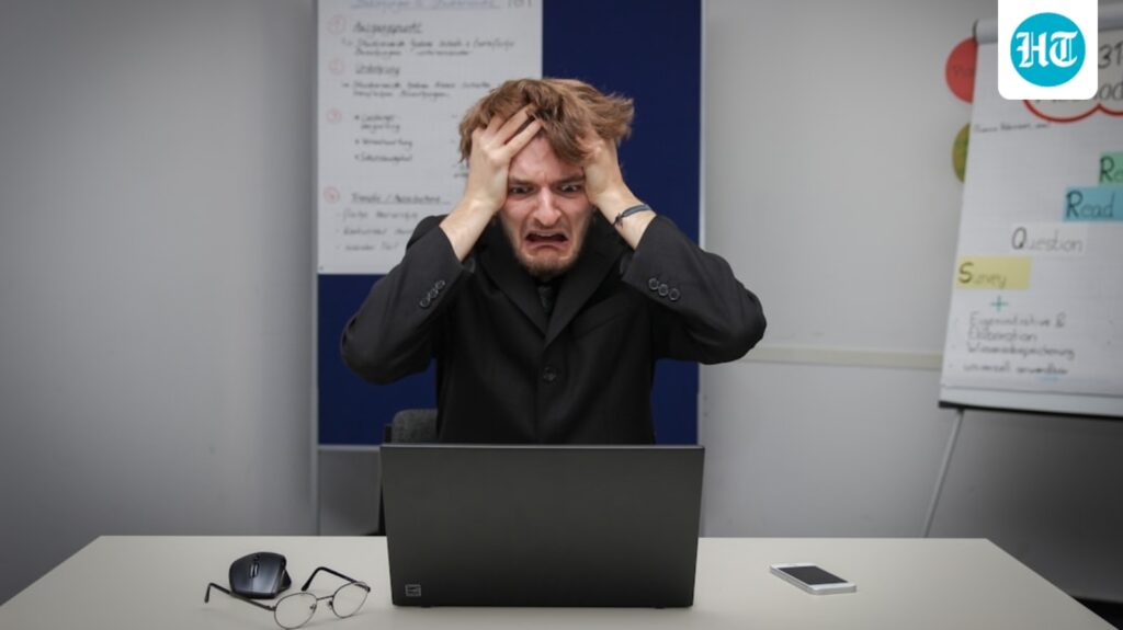 US doctor warns chronic stress can accelerate cellular ageing, increase belly fat, shrink brain and even impair memory US doctor warns chronic stress can accelerate cellular ageing, increase belly fat, shrink brain and even impair memory