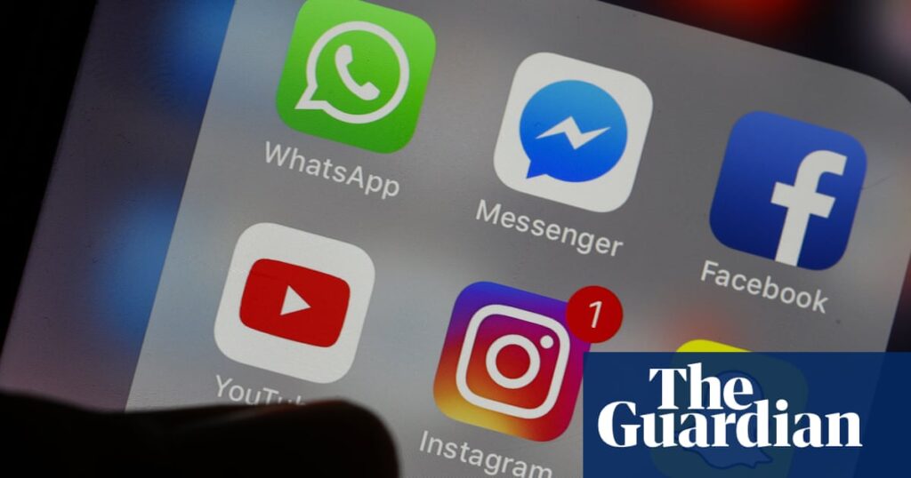 US senators call for investigation of scam ads on Facebook and Instagram | US news US senators call for investigation of scam ads on Facebook and Instagram | US news