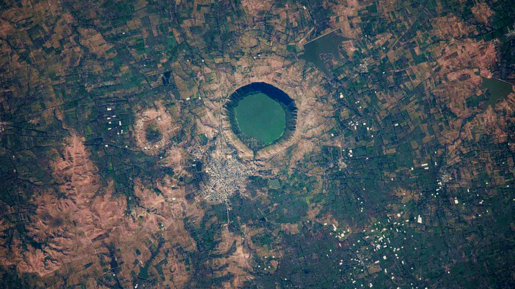 What are crater lakes? lonar lake