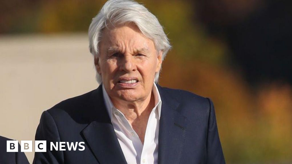 Ex-Abercrombie & Fitch CEO fit to stand trial, prison officials say Ex-Abercrombie & Fitch CEO fit to stand trial, prison officials say