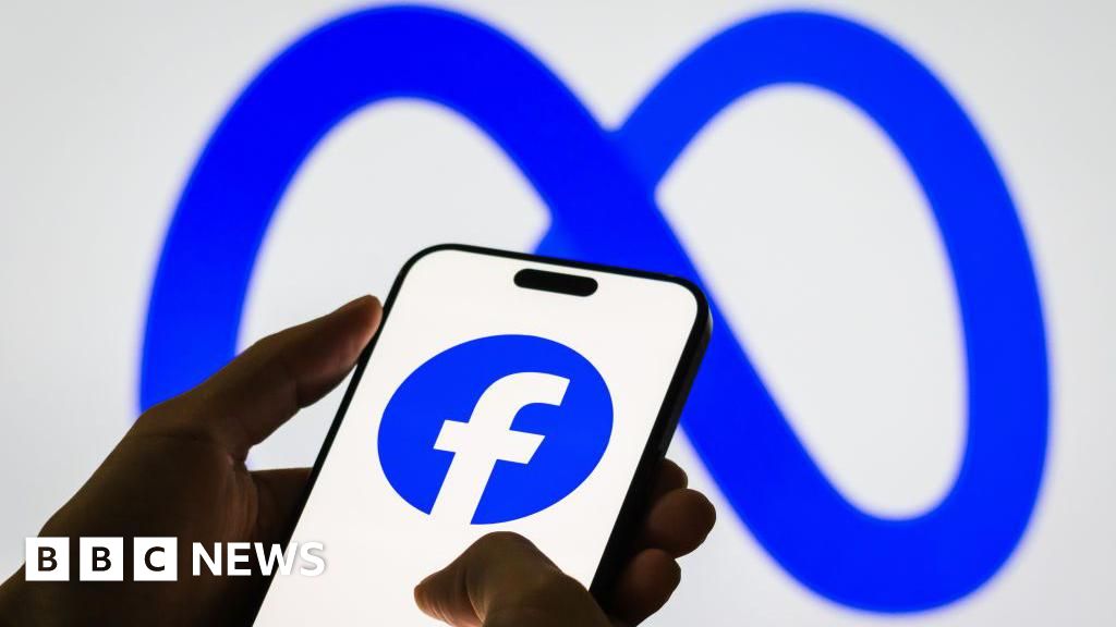 Facebook tests £9.99 monthly subscription for sharing more than two links Facebook tests £9.99 monthly subscription for sharing more than two links