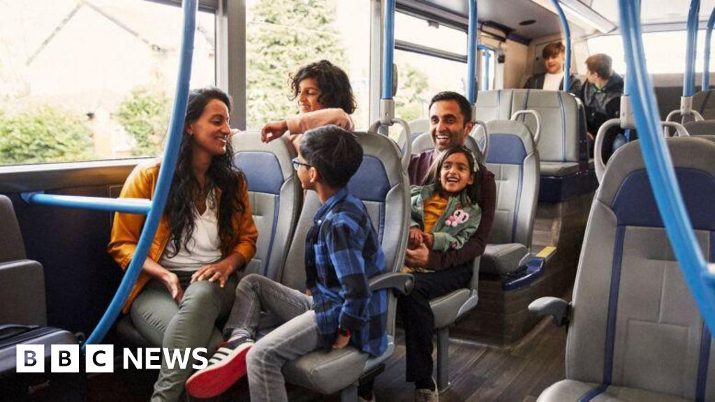 Hull bus ticket discount for city travel over Christmas Hull bus ticket discount for city travel over Christmas