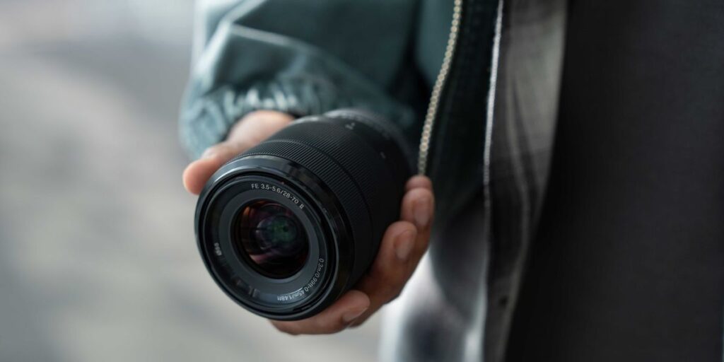 This Sony Standard Zoom Lens Could Be a Nice, Lightweight Companion for the New a7 V This Sony Standard Zoom Lens Could Be a Nice, Lightweight Companion for the New a7 V