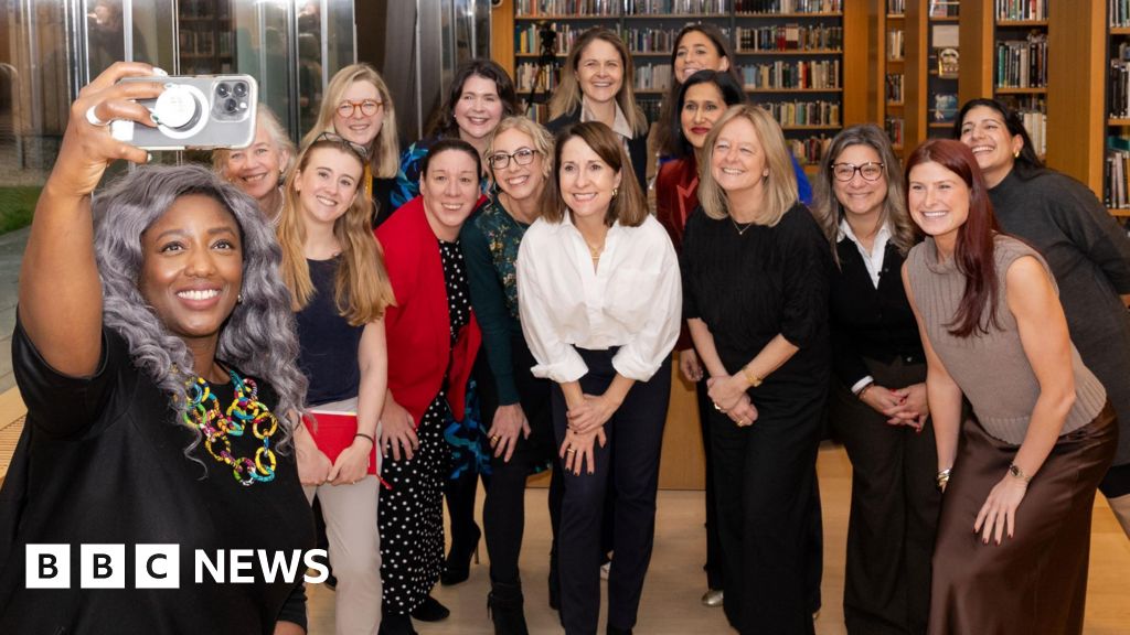 UK launches taskforce to ‘break down barriers’ for women in tech UK launches taskforce to 'break down barriers' for women in tech